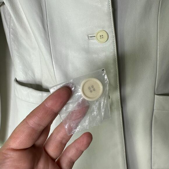Vintage Maxima Women's Large Blazer Jacket Leather White 3 Button Minimalist 90s - Picture 11 of 11